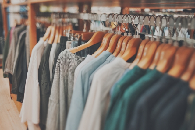 服の生地はどこで買える？ブランド初心者向けプロ仕様の生地購入ガイド