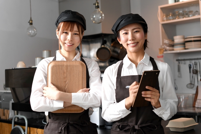 飲食店ユニフォーム作成にかかる費用の目安