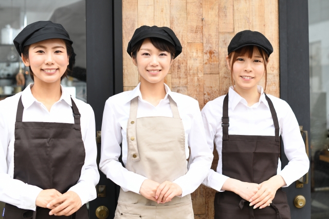 飲食店ユニフォーム作り方入門｜外注先の選び方と費用の目安