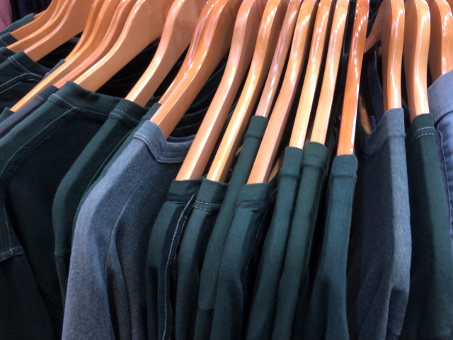 オンスとは？Tシャツ選びに欠かせない生地の厚みと特徴を徹底解説！