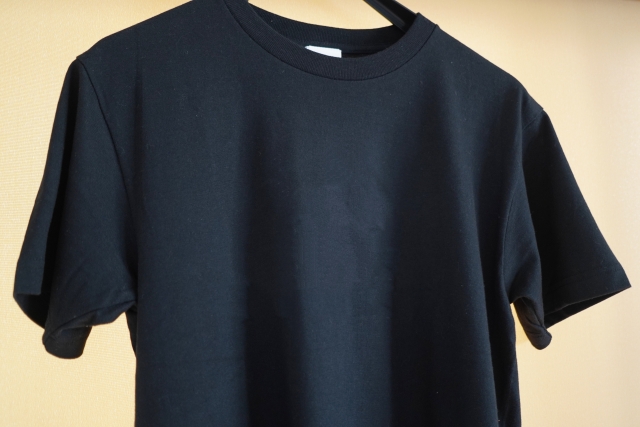 ヘビーウェイトとは？Tシャツの品質とブランド価値を高める生地選びの秘訣